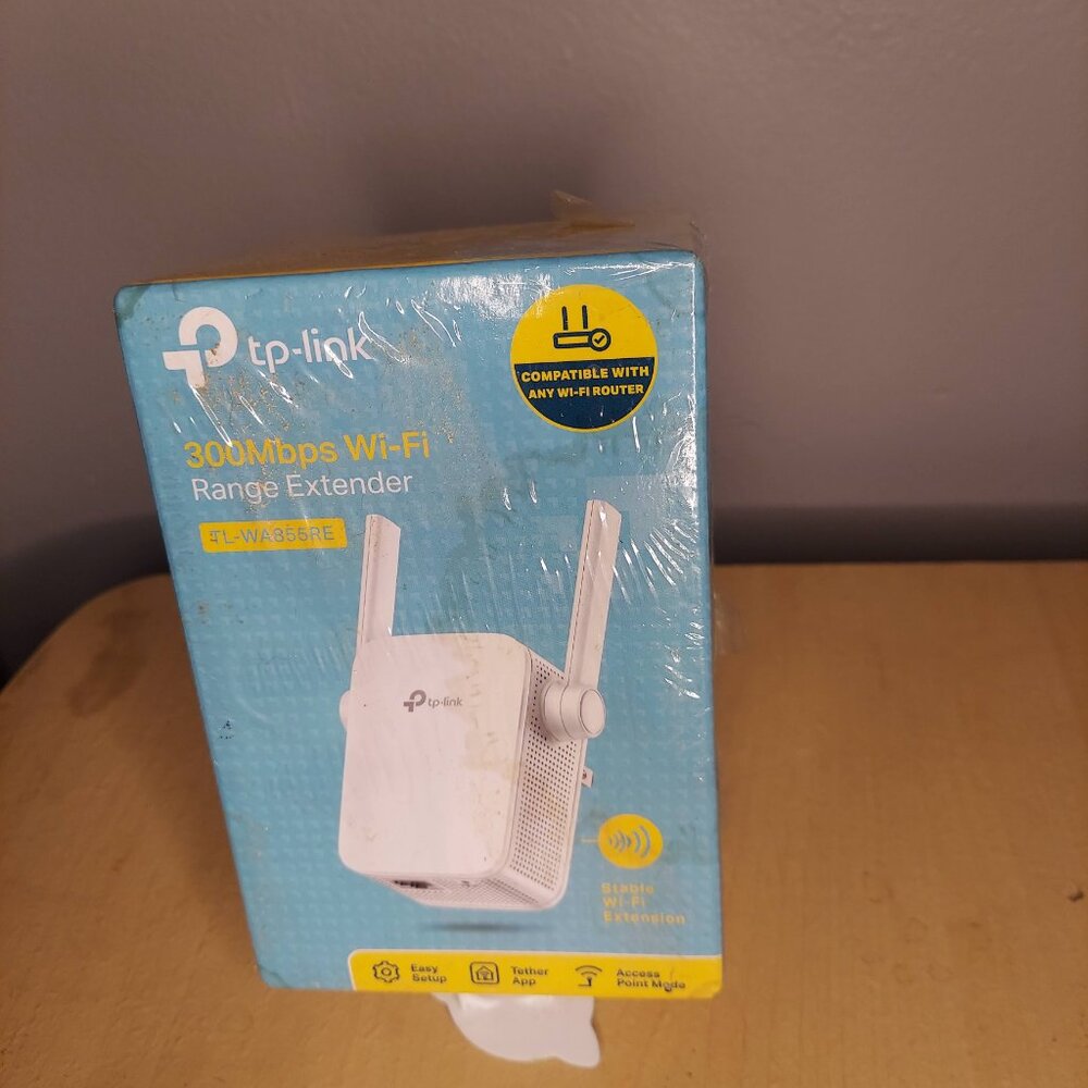 NWT TP-Link N300 WiFi Range Extender - Picture 2 of 6